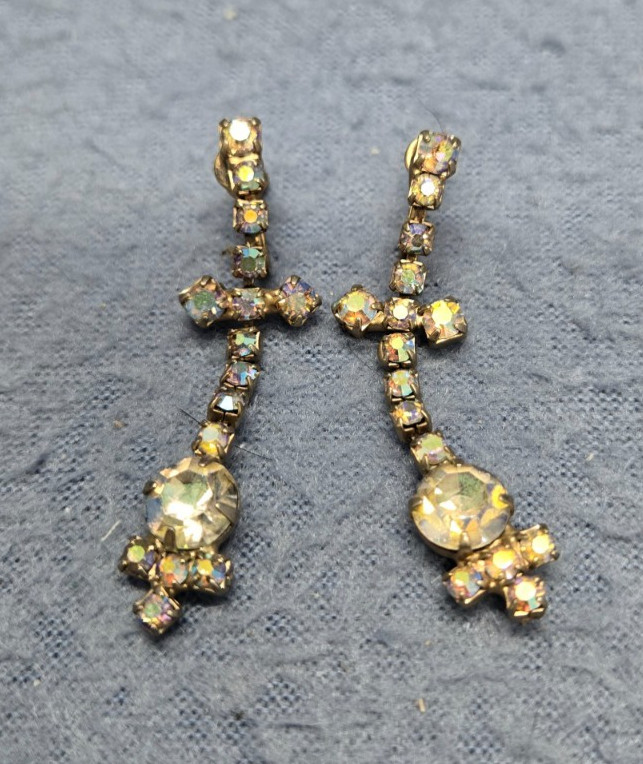 Vintage AB Crystal Screw Back Earrings Dangles Party Reception Wedding