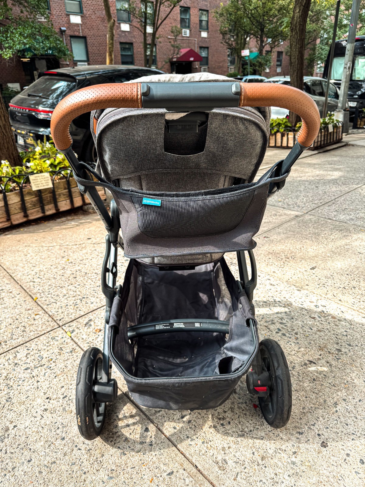 UPPAbaby Vista V2 Stroller - Excellent Condition