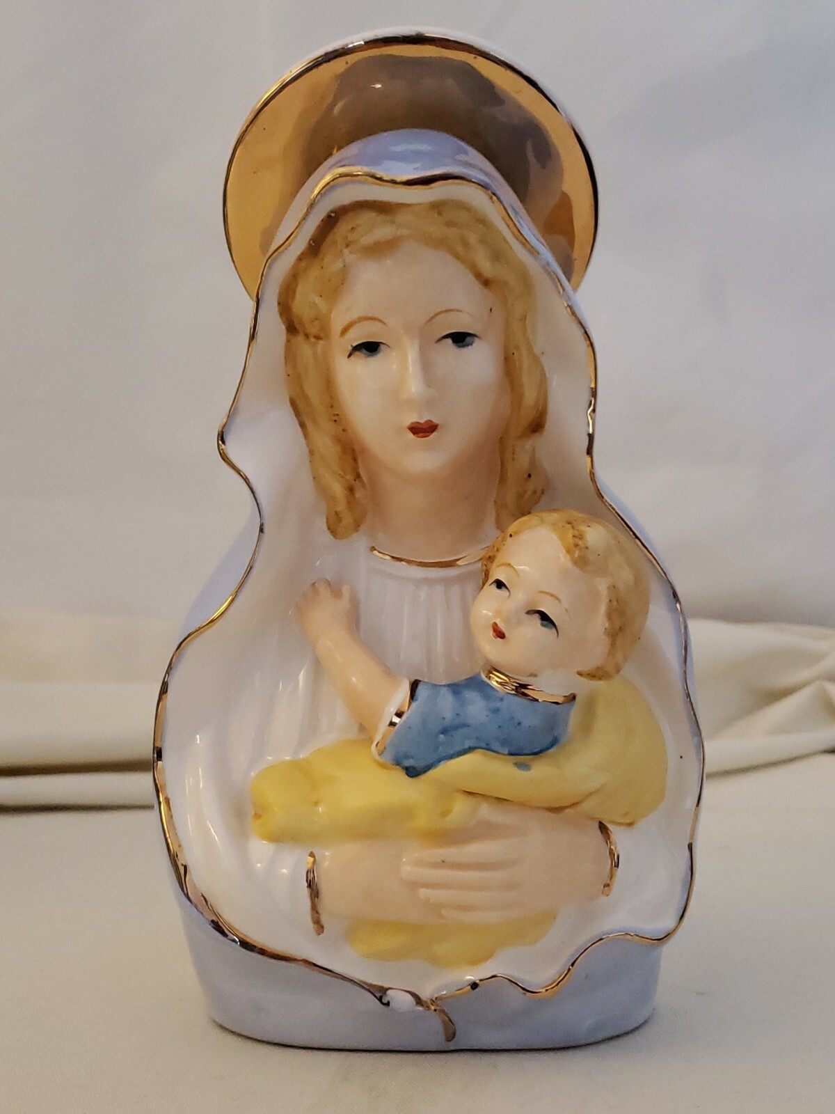 Vintage Giftwares Nancy Pew Virgin Mary and Baby Jesus Ceramic Planter Japan