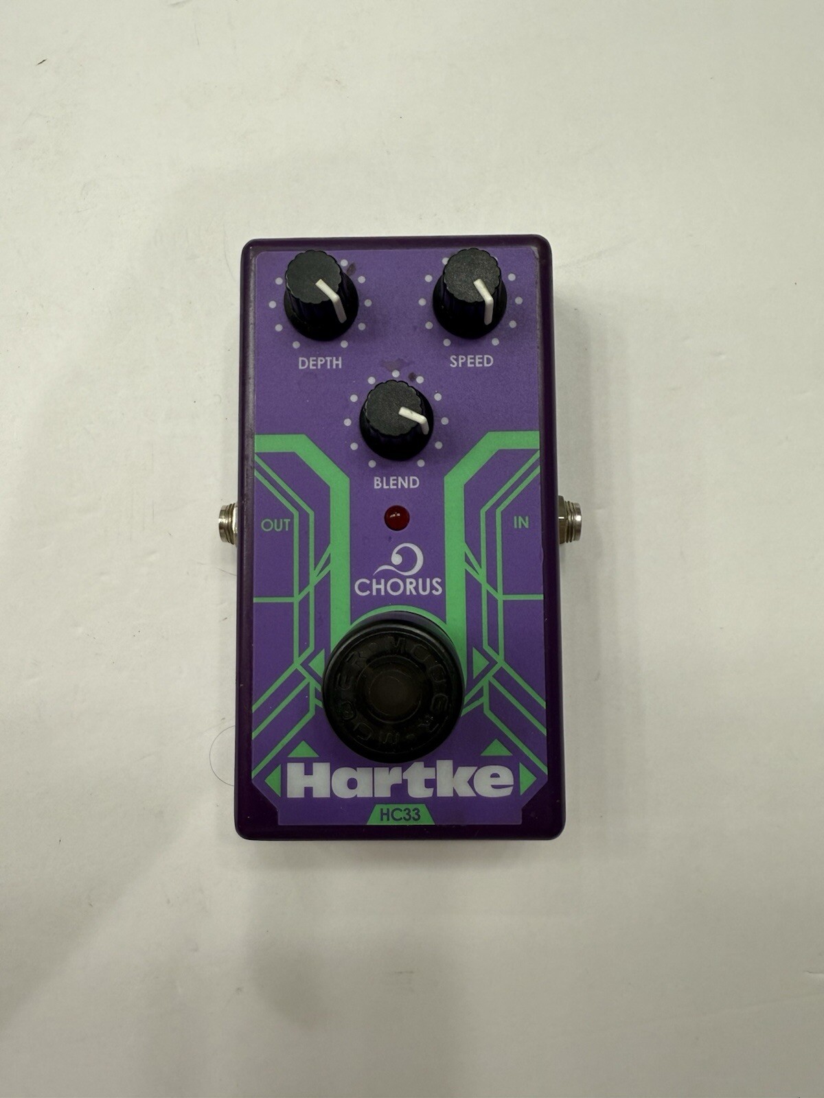 Hartke HC33 Analog Bass Chorus HC-33 Guitar Effect Pedal