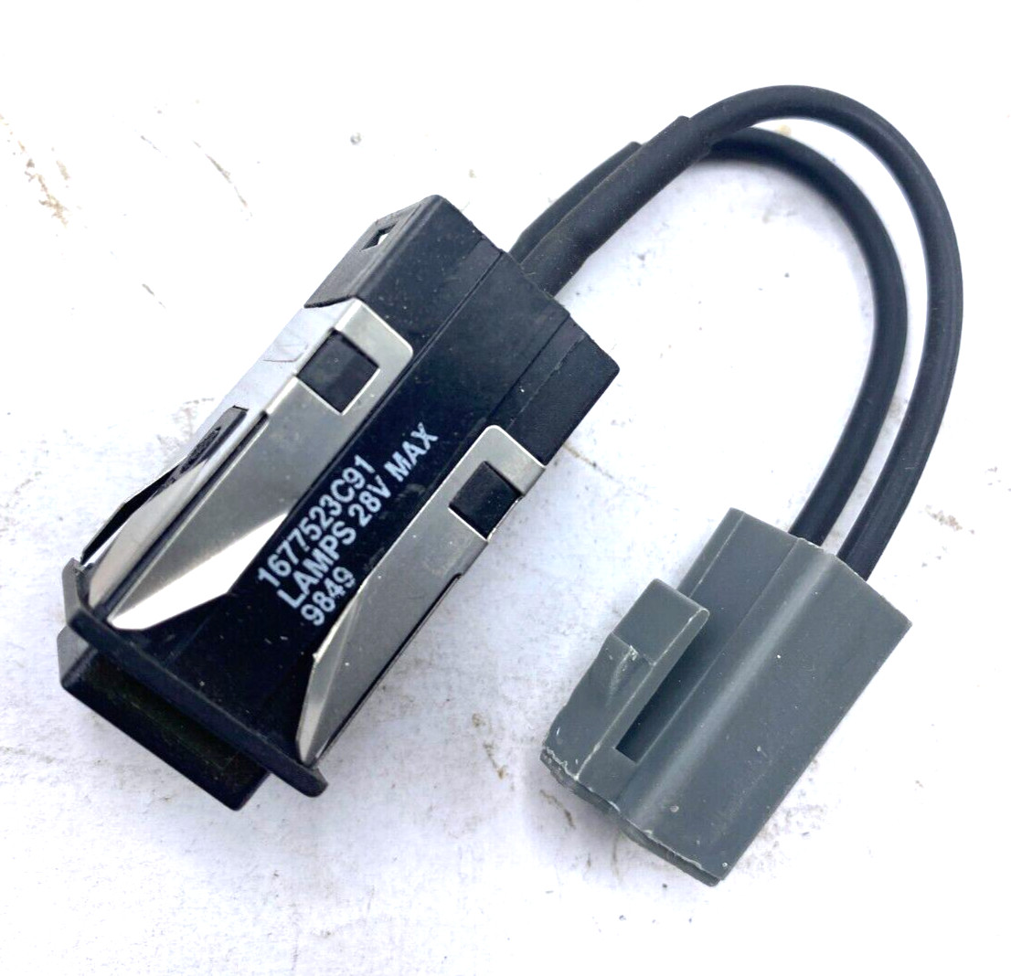 INTERNATIONAL 1677523C91 SWITCH LAMPS 28V MADE IN USA🔔