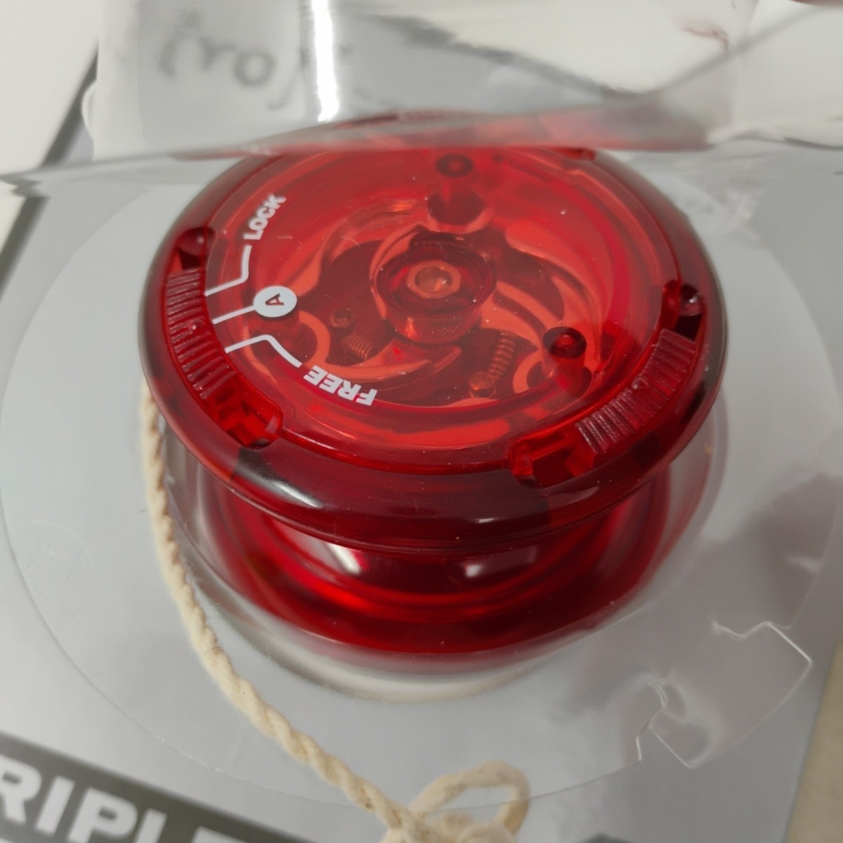 Yo2 Triple Action Mechanical Yo-Yo 2008 Active People Red Fixed Axle Auto Return