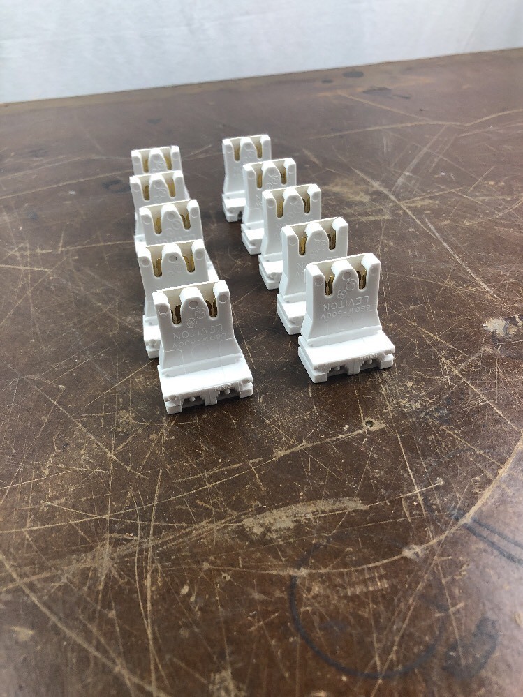 LOT OF 10 - Leviton 13150-UR7 (LH0771) T8/T10/T12 medium bipin FLUORESCENT LAMP