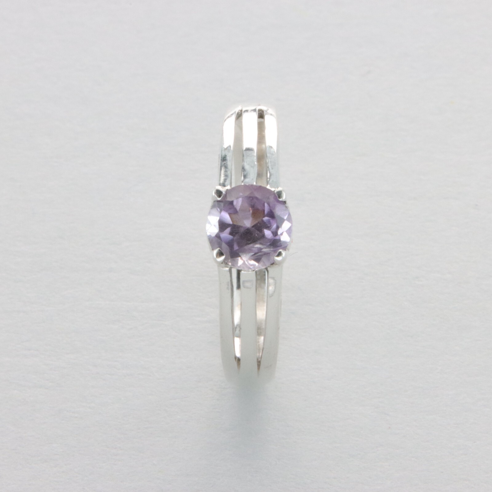 Natural and Round AMETHYST Ring - Multiple Sizes - 925 STERLING SILVER #23e