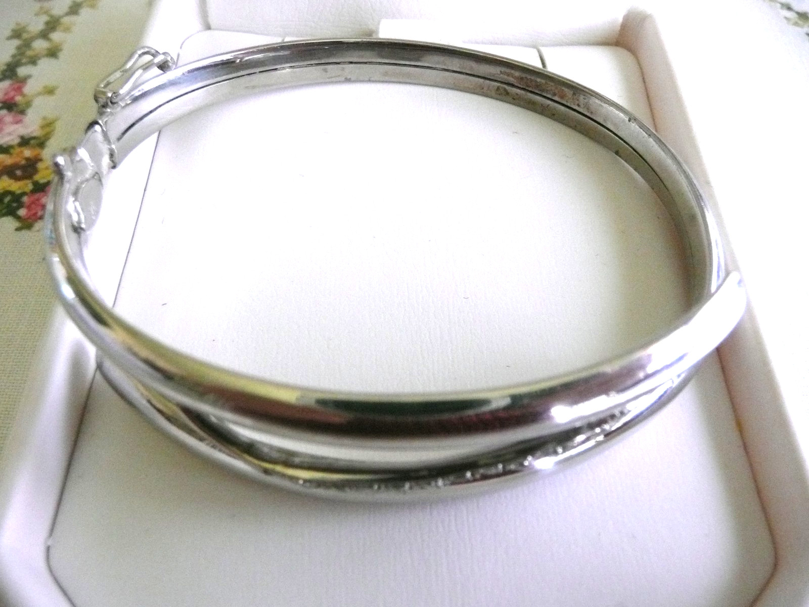 STENLESS STEEL CRYSTAL BANGLE COCKTAIL BRACELET