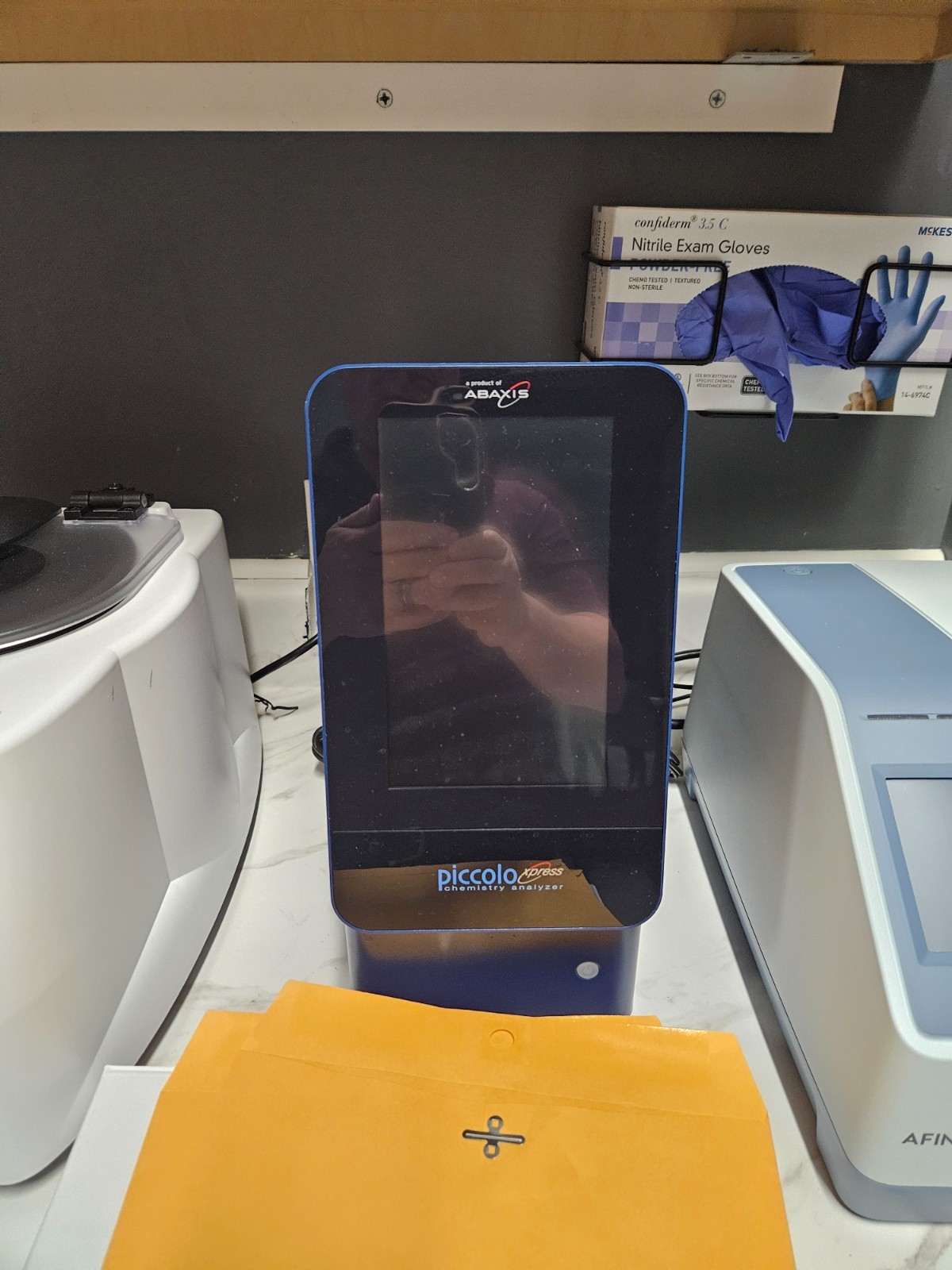 Piccolo Xpress 1100-1000 Compact Lab-Accurate CLIA-Waived Blood Chemistry
