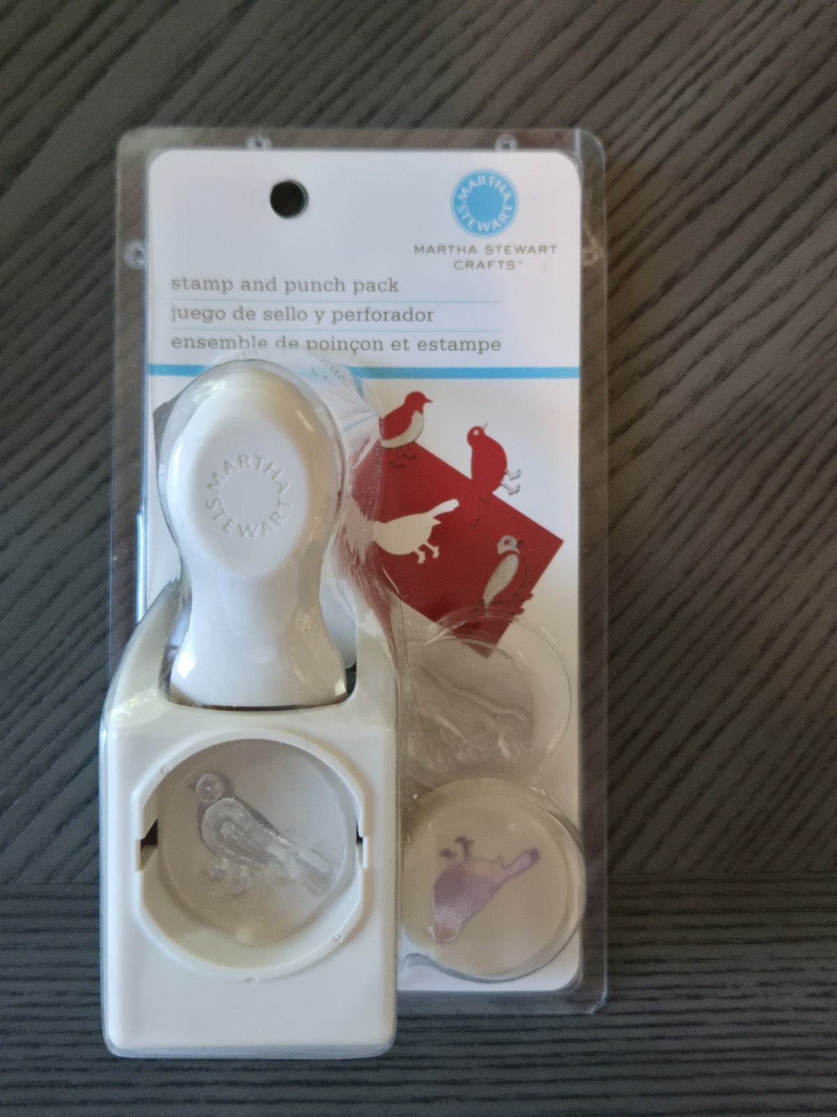 2009 Martha Stewart Crafts Stamp and Punch Pack - Bird- Unused New In Package