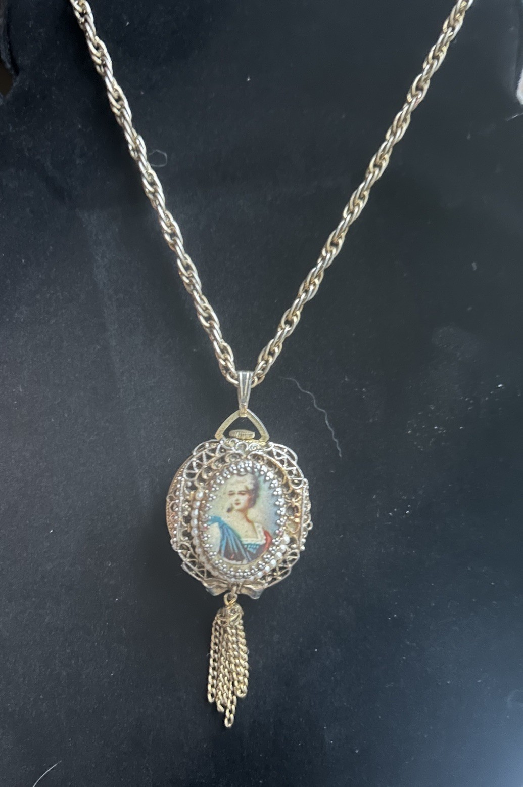 Vintage Woldman Swiss-made Pendant Watch Victorian Necklace Jewelry (see Descr)