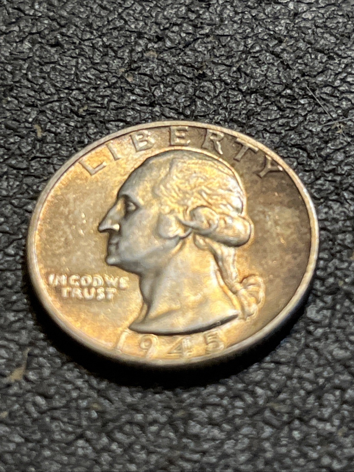 Uncirculated 1945 Philadelphia Mint Silver Washington Quarter