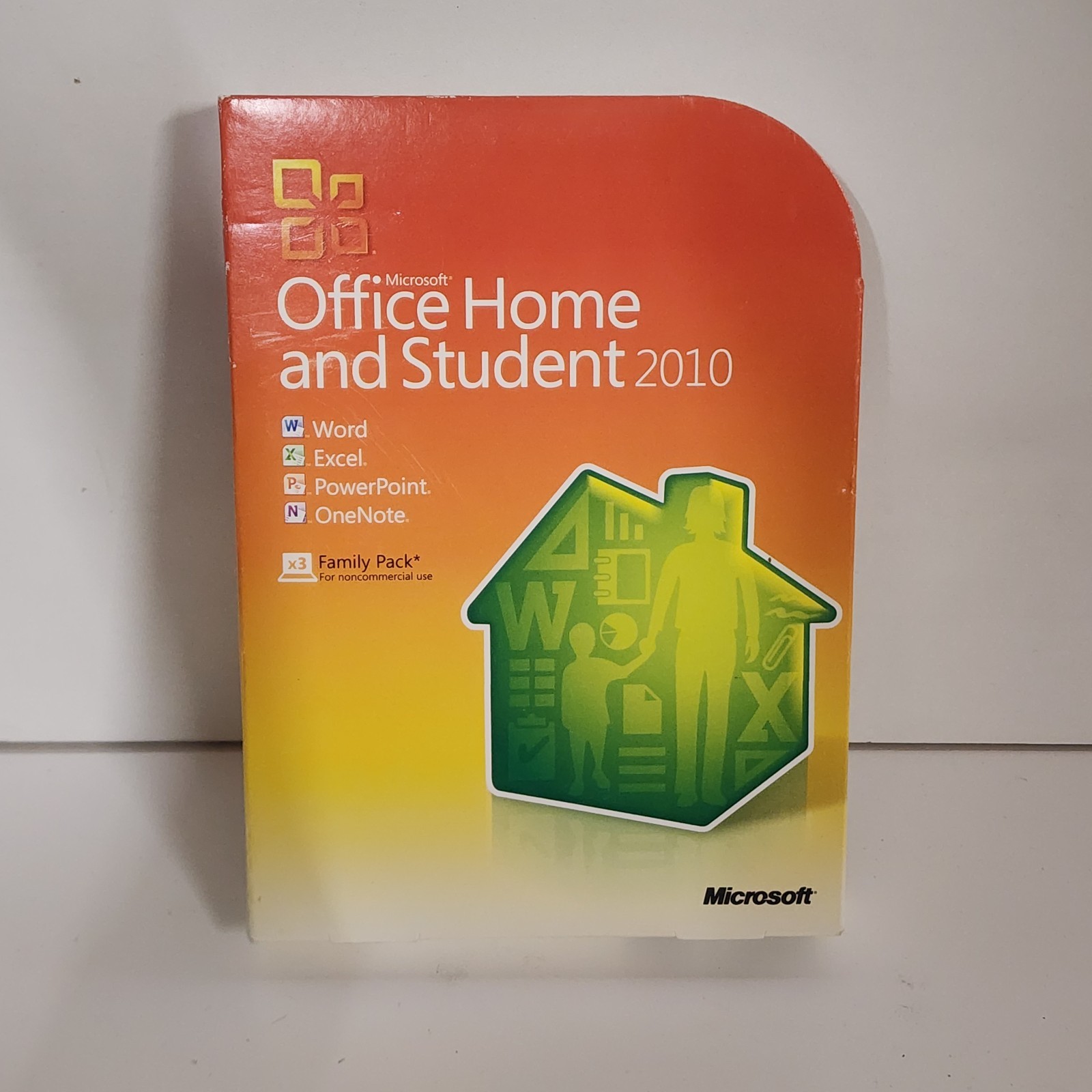 MICROSOFT OFFICE HOME AND STUDENT 2010 FAMILY PACK W/KEY USED DVDROM