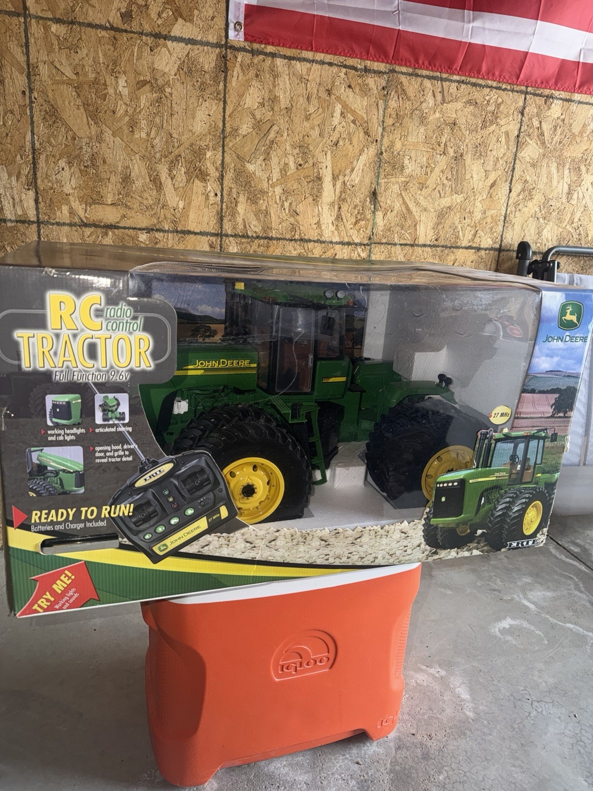 ERTL John Deere 9620 Radio Remote Controlled Tractor RC Toy