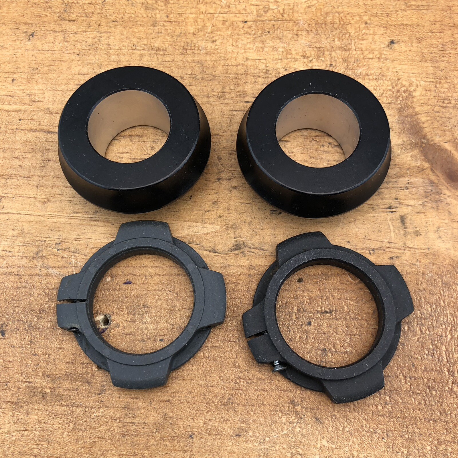 BB30 to 24mm Axle Bike Bottom Bracket Converter Cups W/ Lock Rings, SRAM/ FSA