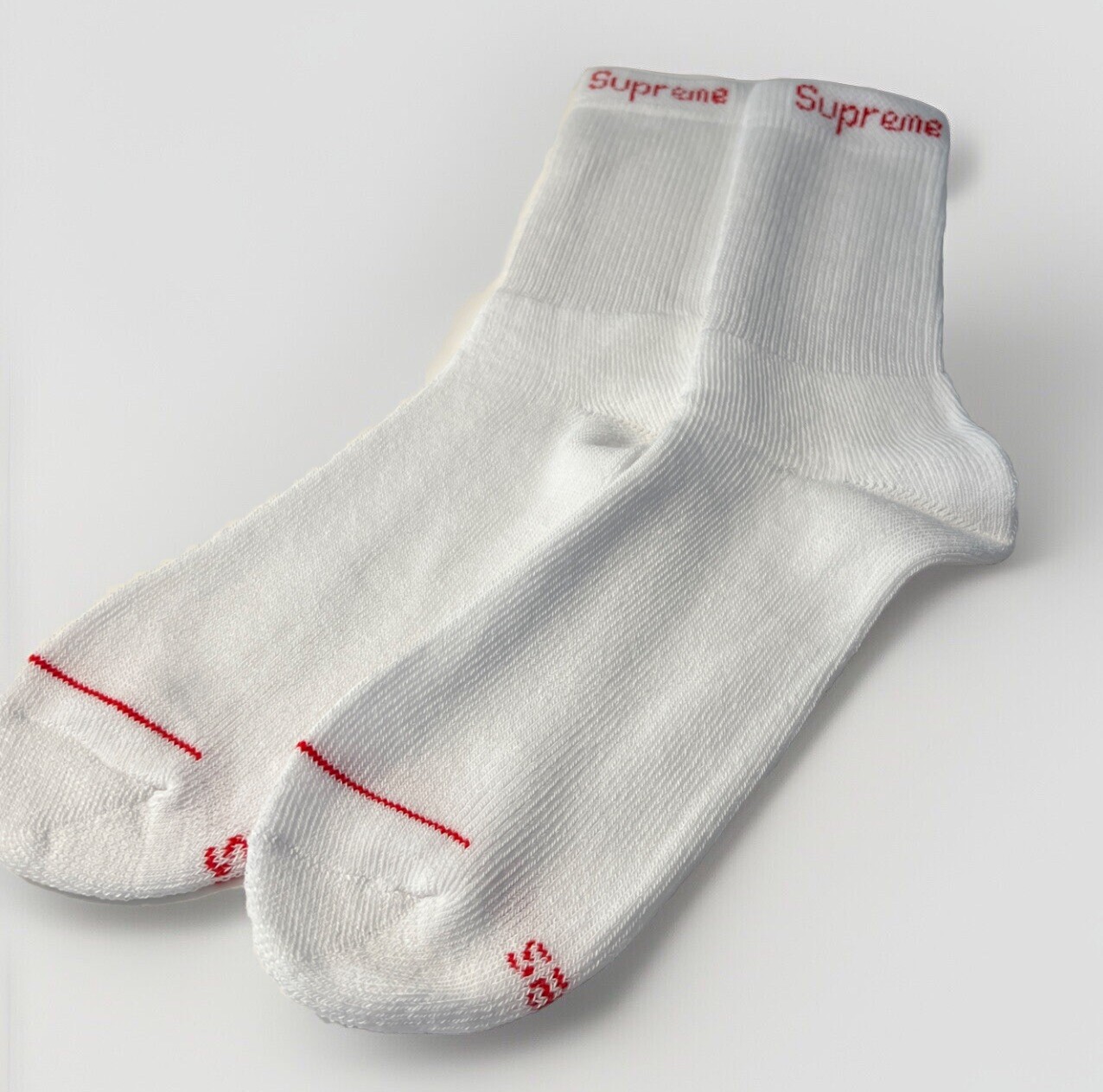 SUPREME/ HANES WHITE SOCKS (SINGLES) (ONE PAIR) AUTHENTIC BRAND NEW (NOT A PACK)