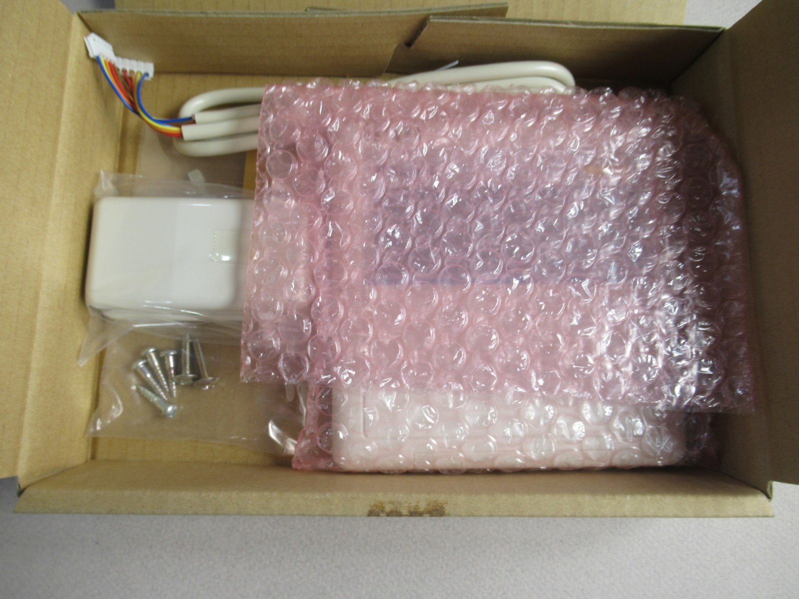 Daikin BRC944B2 Wall-Mounted Remote Controller - White