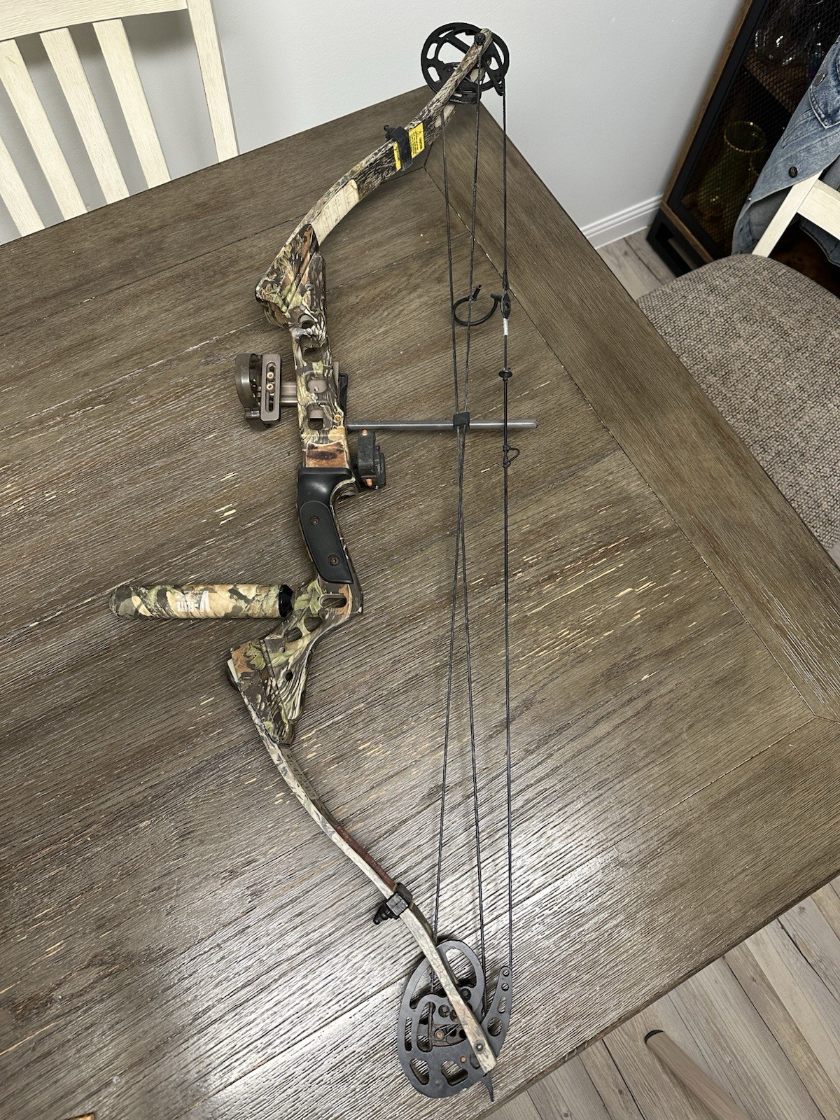 Darton Maverick Pro Compound Bow RH Camo 60-70lb 27-31” Draw 80% Let-Off