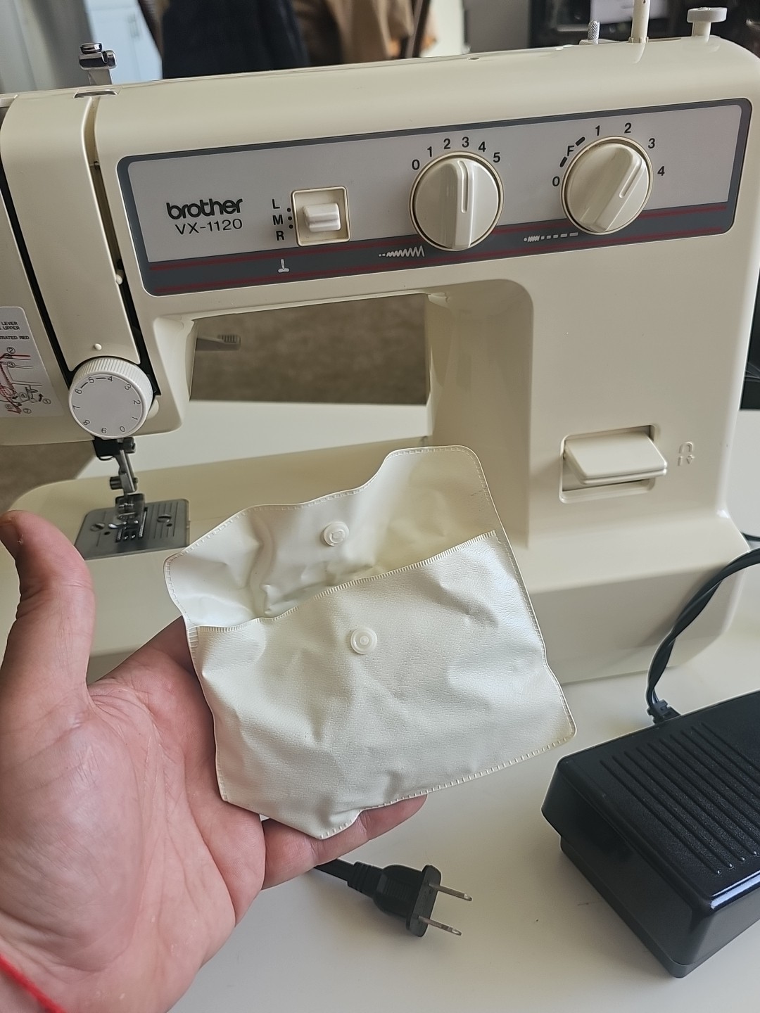 Brother VX-1120 SEWING MACHINE TESTED WORKS RESTORED READ DESCRIPTION PLEASE