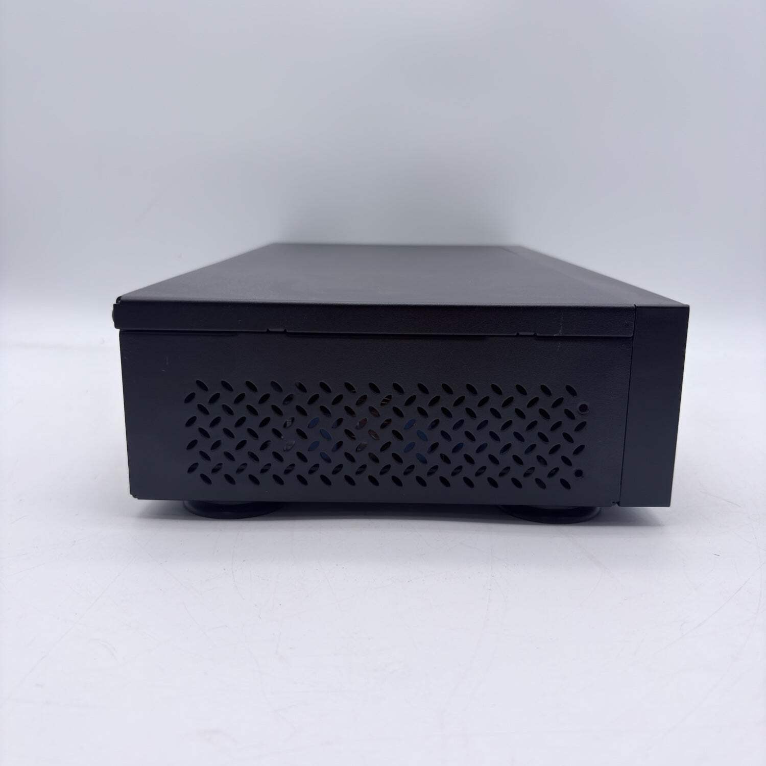 APC H10 Power Conditioner H10BLK