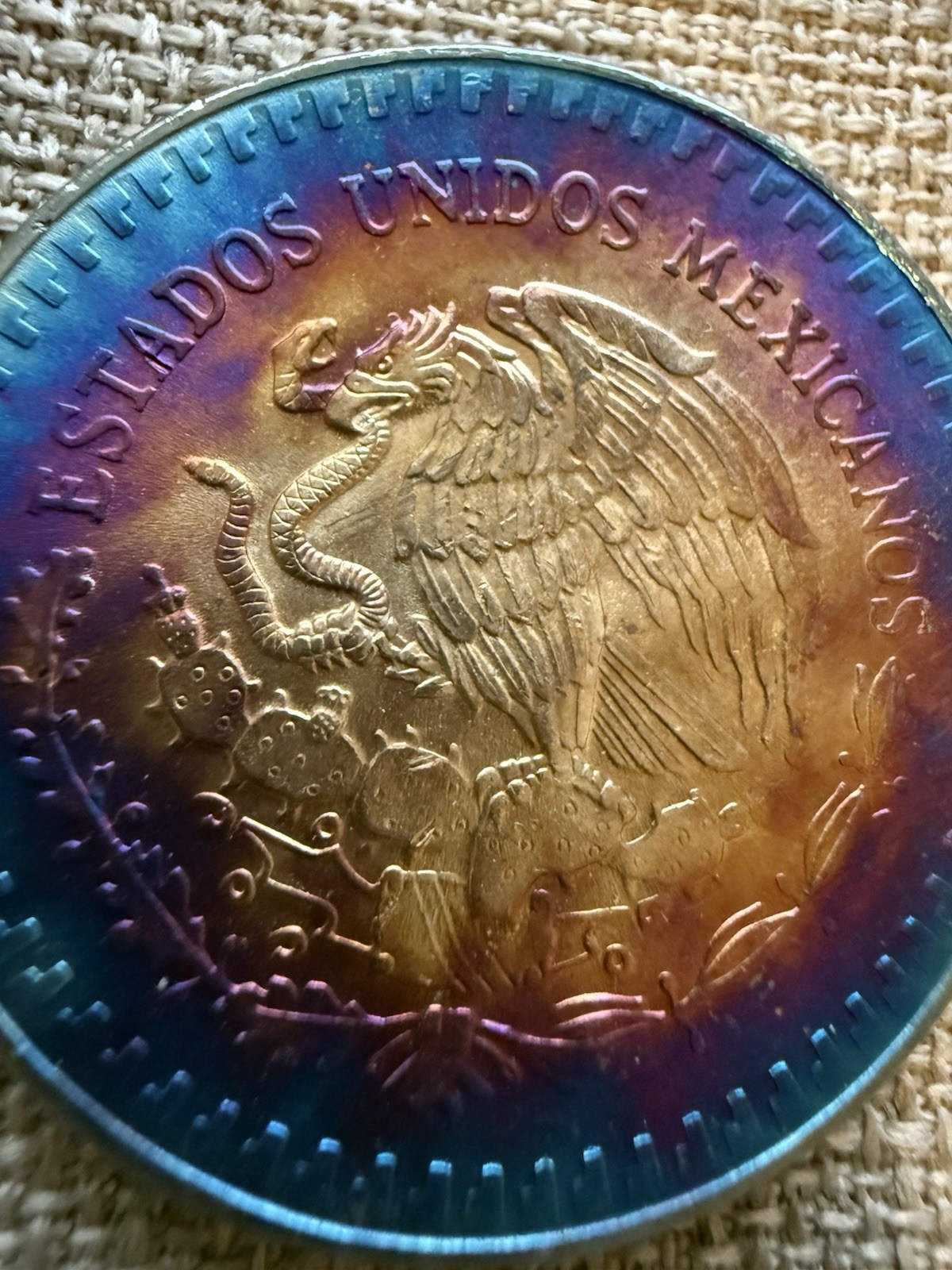 1983 Mo Mexico Libertad Onza Plata Pura 1 Troy oz .999 Toned