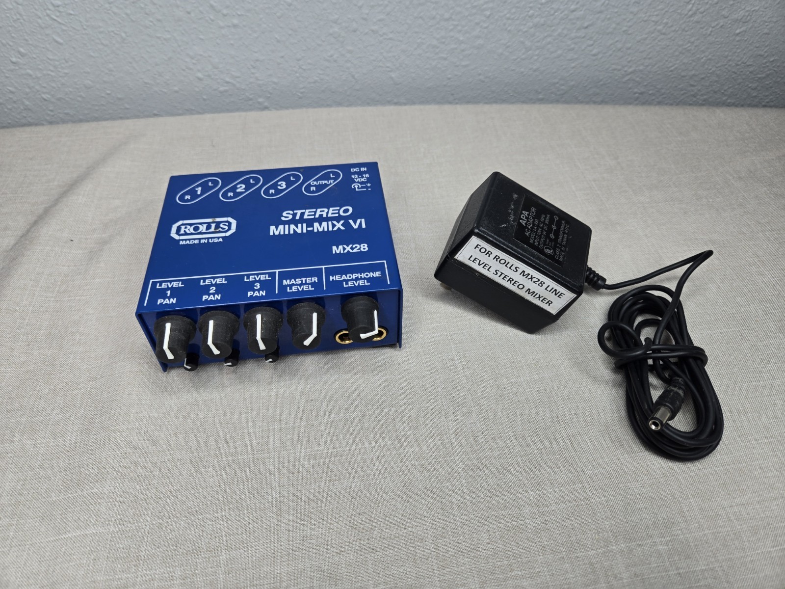 Rolls Stereo Mini-Mix VI MX28 Stereo Line Mixer 3-Channel 6 In Headphone