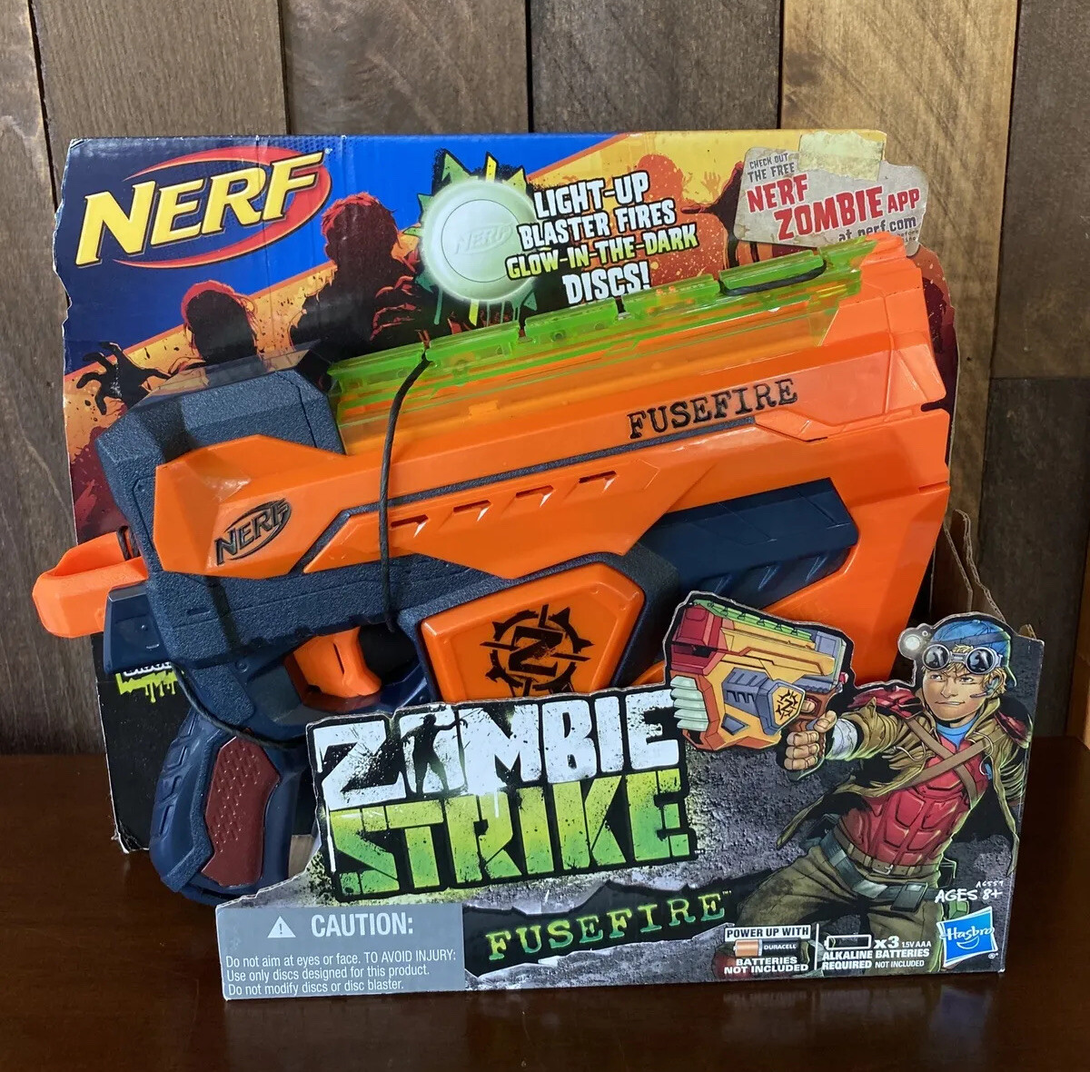NERF ZOMBIE STRIKE Fuse Fire / 2013 Hasbro GLOW IN THE DARK