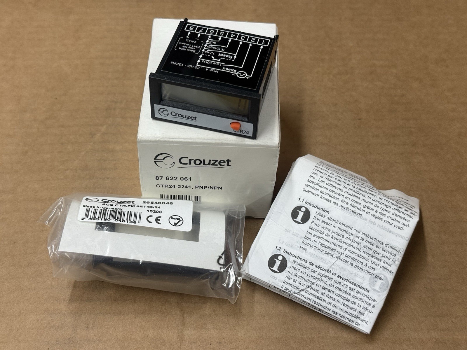 Crouzet CTR24-2241 Electronic Impulse Counter PNP/NPN 24Vdc - New