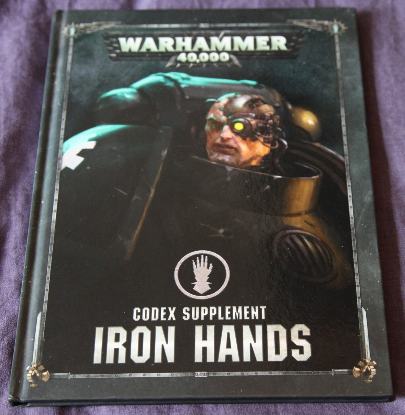 Warhammer 40k, Iron Hands Codex Supplement, Games Workshop, Hardcover, Hard Face