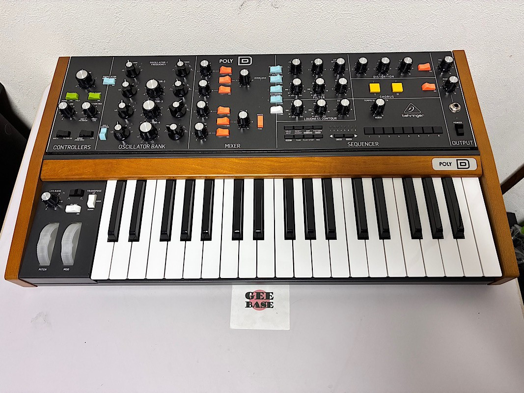 Behringer Poly D Polyphonic Analog Synthesizer Confirmed Operation Free Shipping