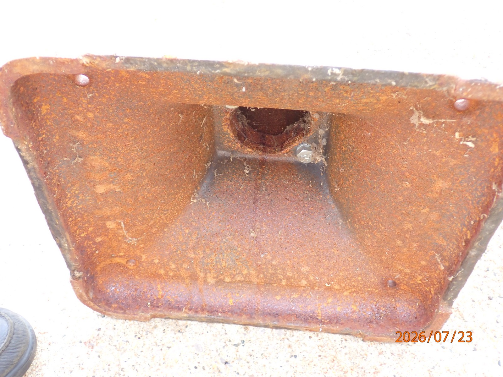 VINTAGE CAST IRON BALDOR GRINDER BUFFER PEDESTAL BASE STAND