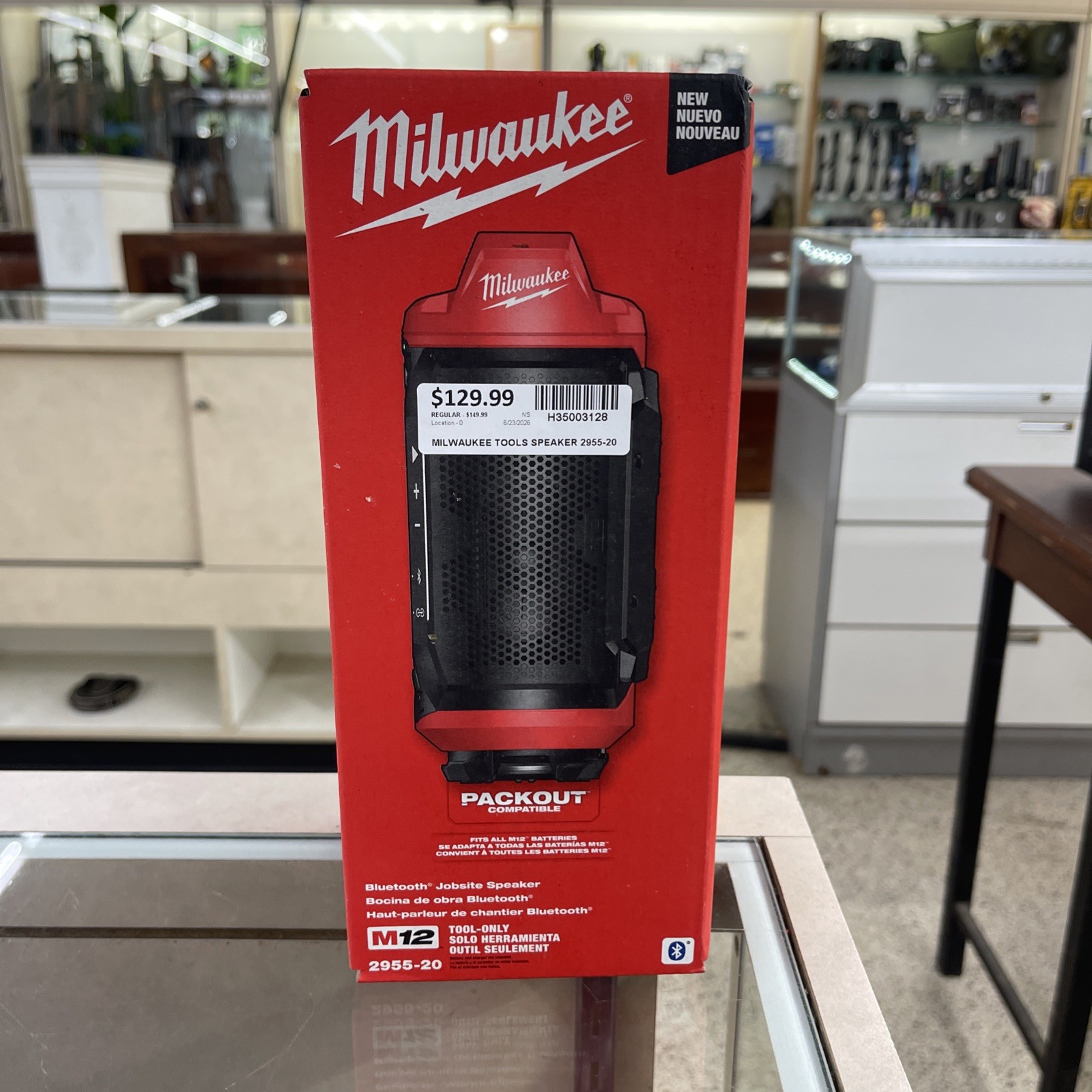 NEW Milwaukee 2955-20 M12 12V PACKOUT Cordless Bluetooth Jobsite Speaker