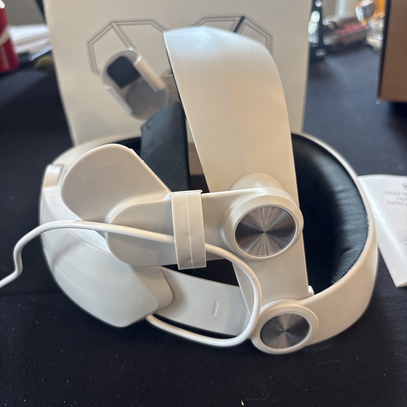 8VR CHARGING HEAD STRAP 6400mAh BATTERY FOR OCULUS QUEST 2
