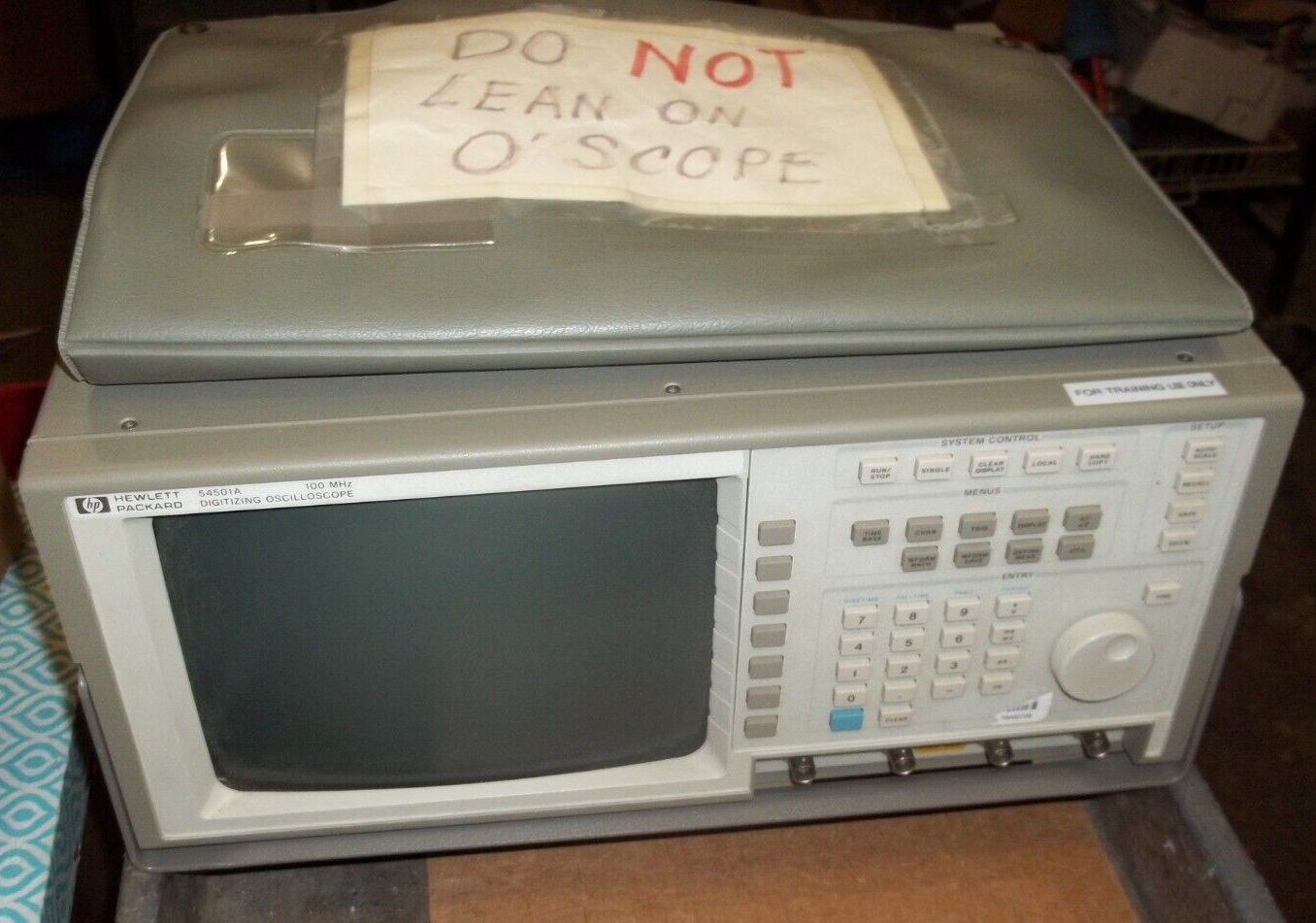 HEWLETT PACKARD 54501A DIGITIZING OSCILLOSCOPE 100MHz (694)