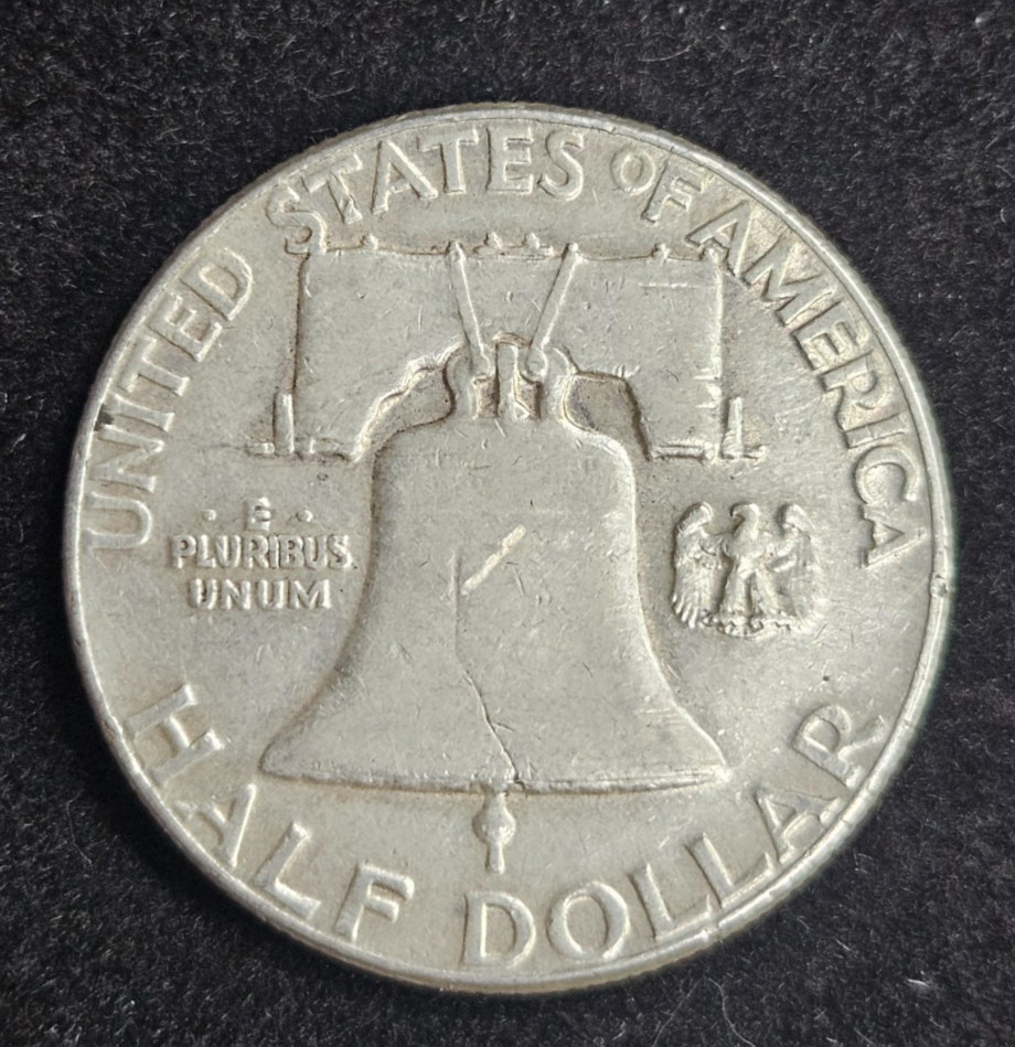 Random Date/Mint - 90% Silver Franklin Half Dollar Fine Grade Circulated