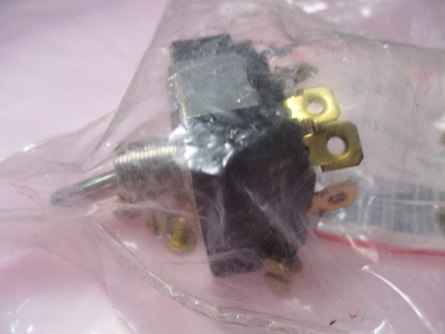Carling Switch IK254-73-XN Toggle Switch, 89F 5510, 423307