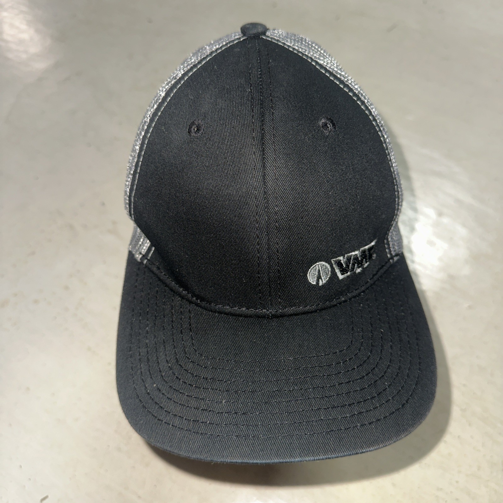 VMC Fishing Hooks Black Trucker Hat Adjustable Snapback Structured Gray Mesh