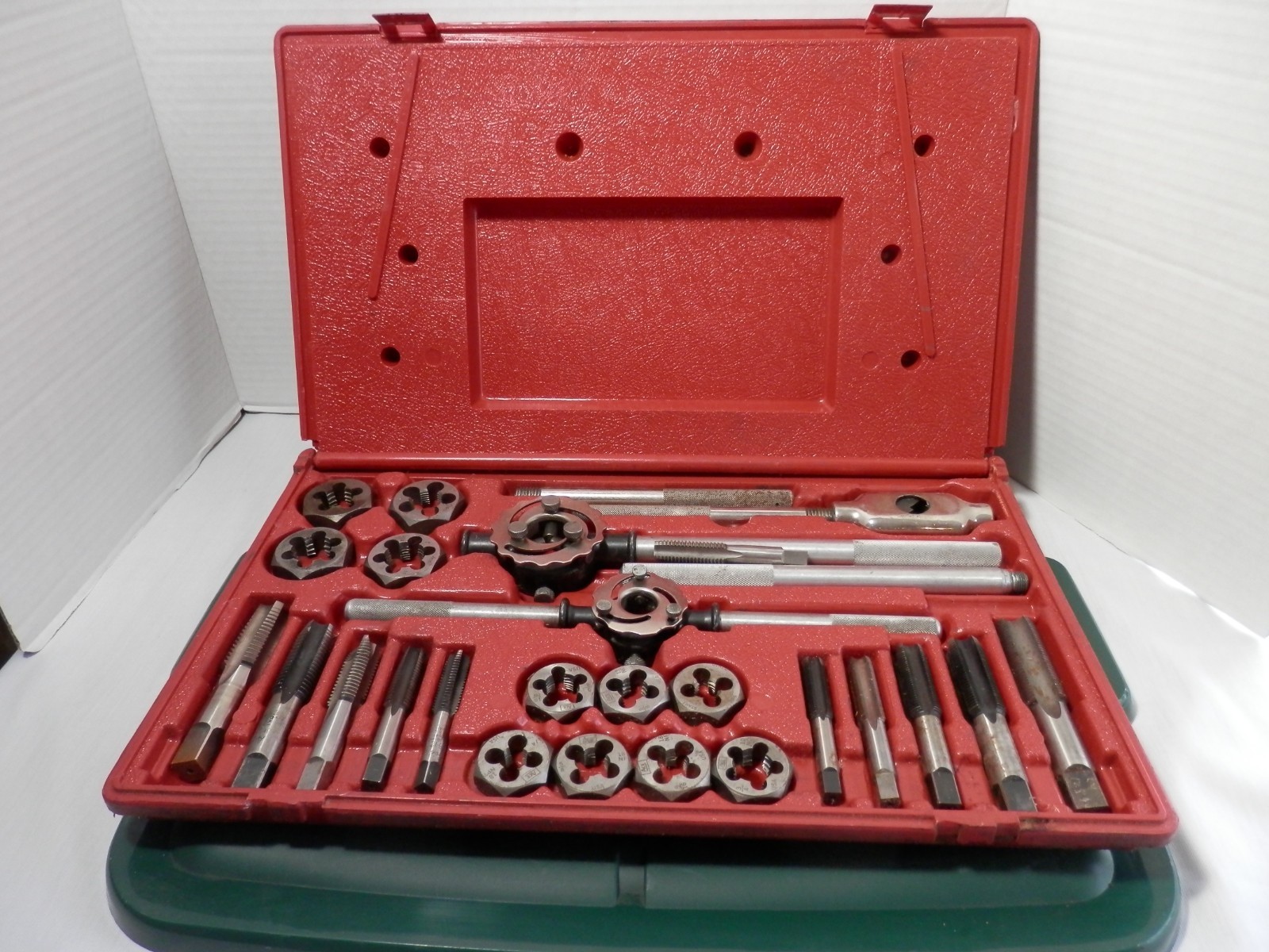 Matco Tools 25 piece Tap & Die set 6094TD