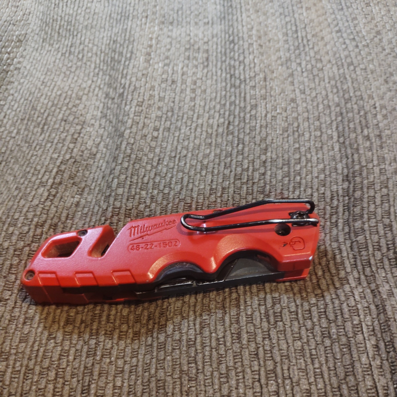Milwaukee 48-22-1502 Utility Knife - Red