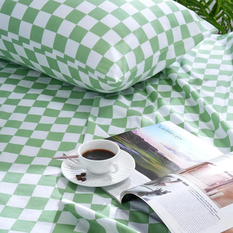 Queen Size Sheet Set 4 Piece -Microfiber Soft Durable Bedding Sheet SetDeep P...