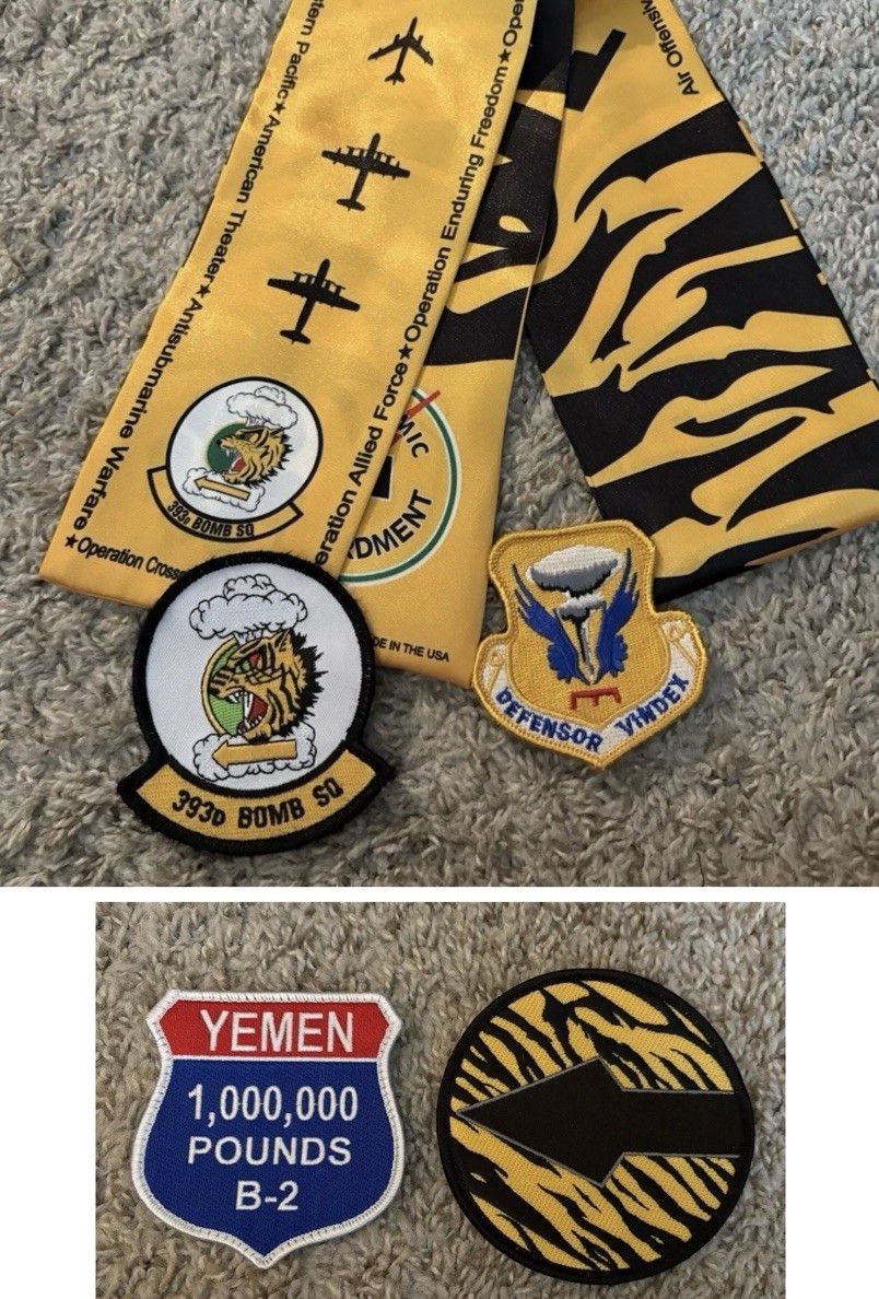 USAF B-2 Pilot Squadron Scarf & Patches ~ 393rd BS / 509th BW ~ Hook Loop