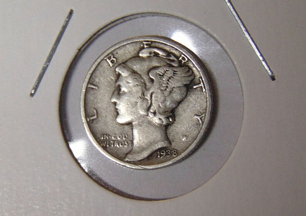 1938-P Mercury Silver Dime VF+ Philadelphia Mint (11.823)