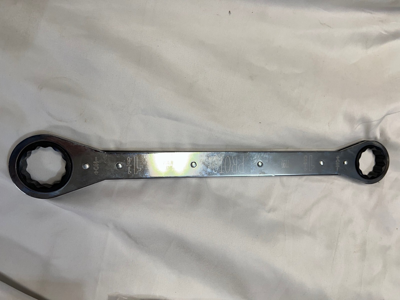 PROTO 1199 - 1-1/8" x 1-1/4" 12-Point Straight Head Box End Wrench