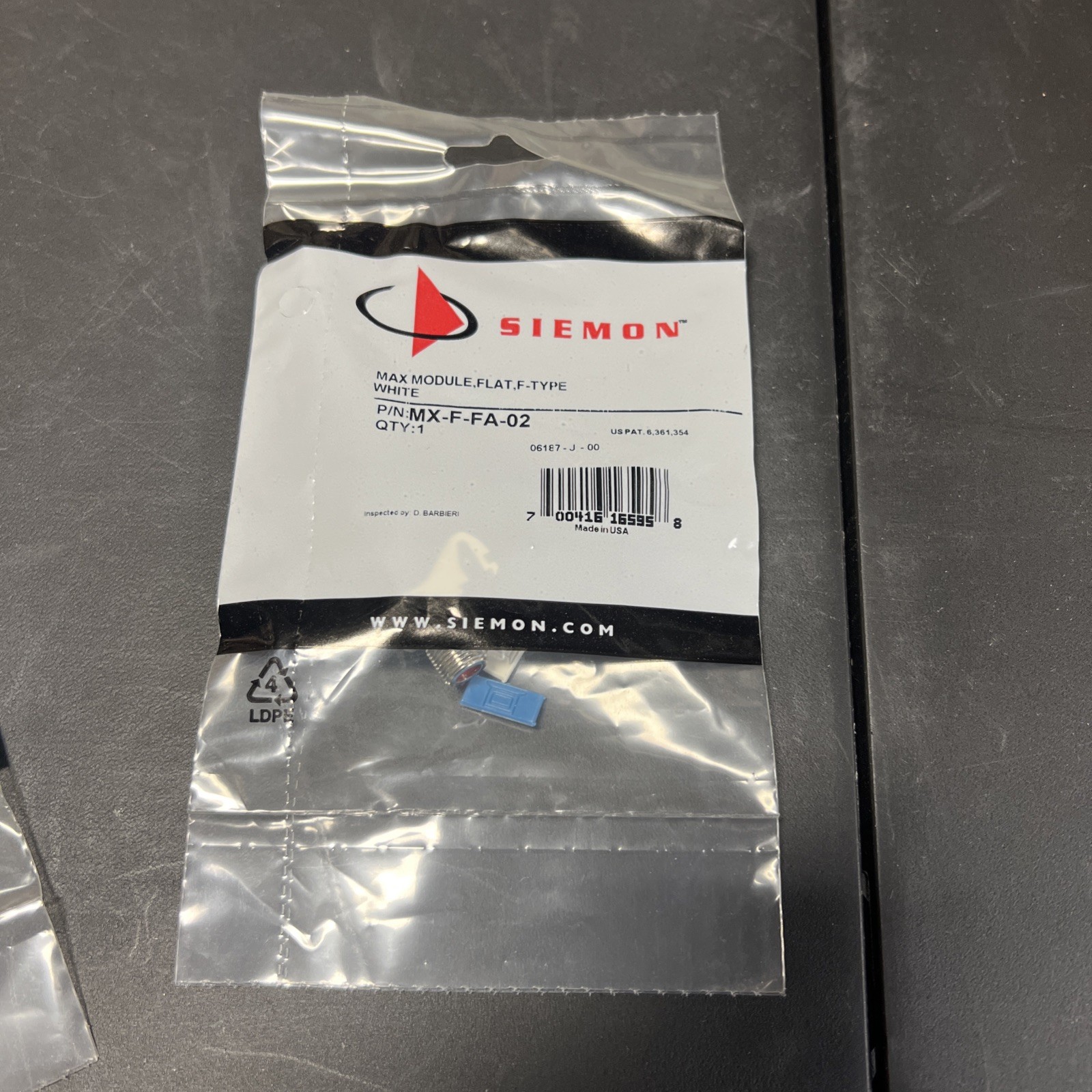 SIEMON MX-F-FA-02 / MXFFA02 (NEW IN BOX)