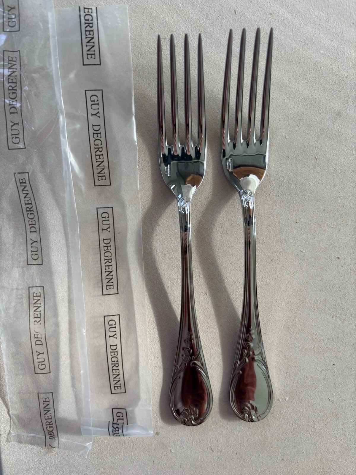 Guy Degrenne - VILLANDRY-MARQUISE - lot of 2 place/dinner forks - NEW