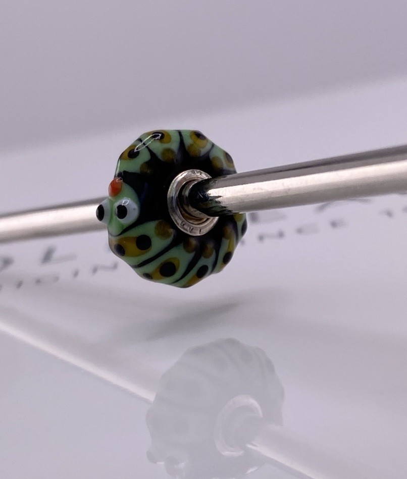 Trollbeads Caterpillar Glass Bead