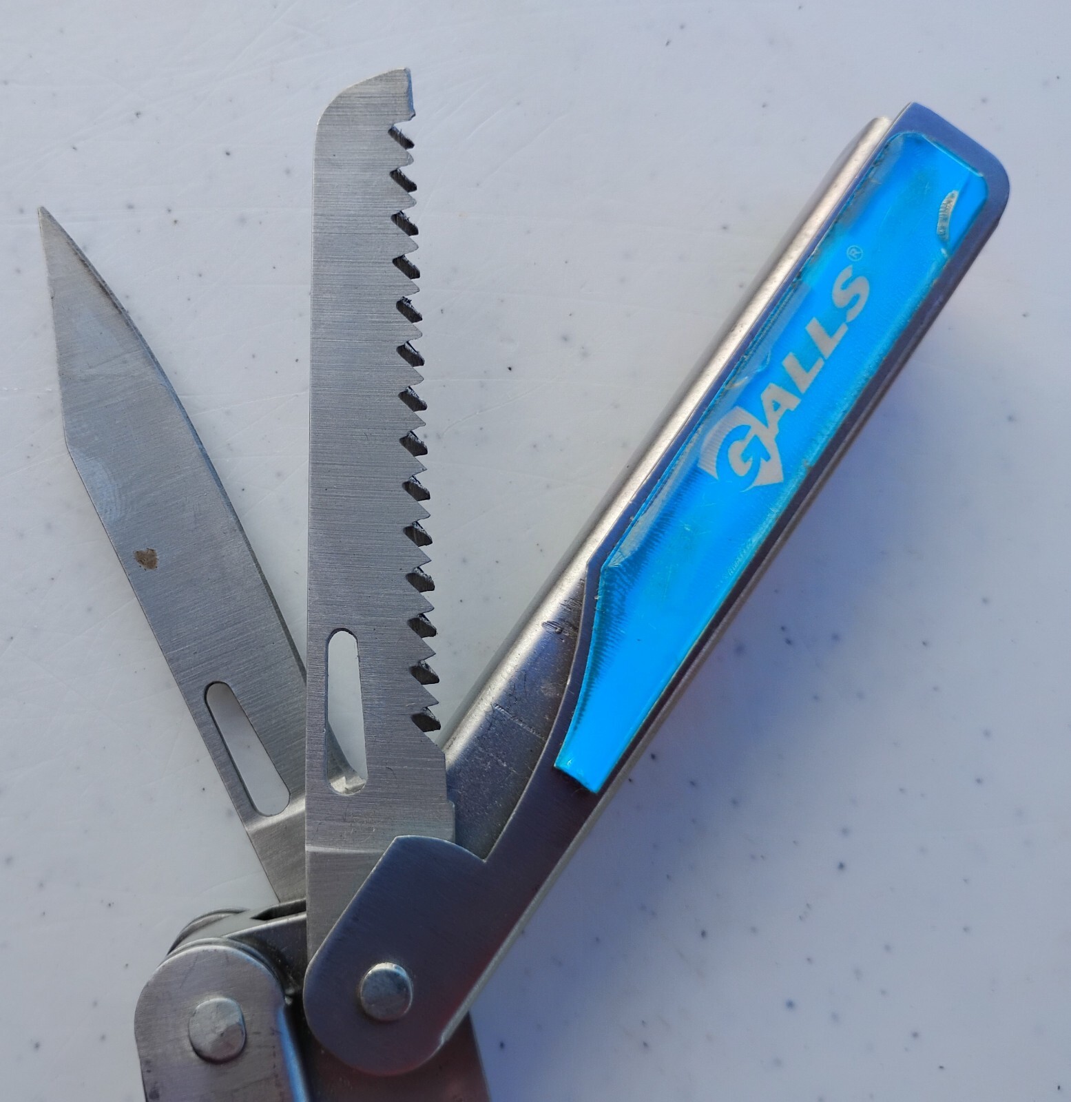 Galls Rescue Tool