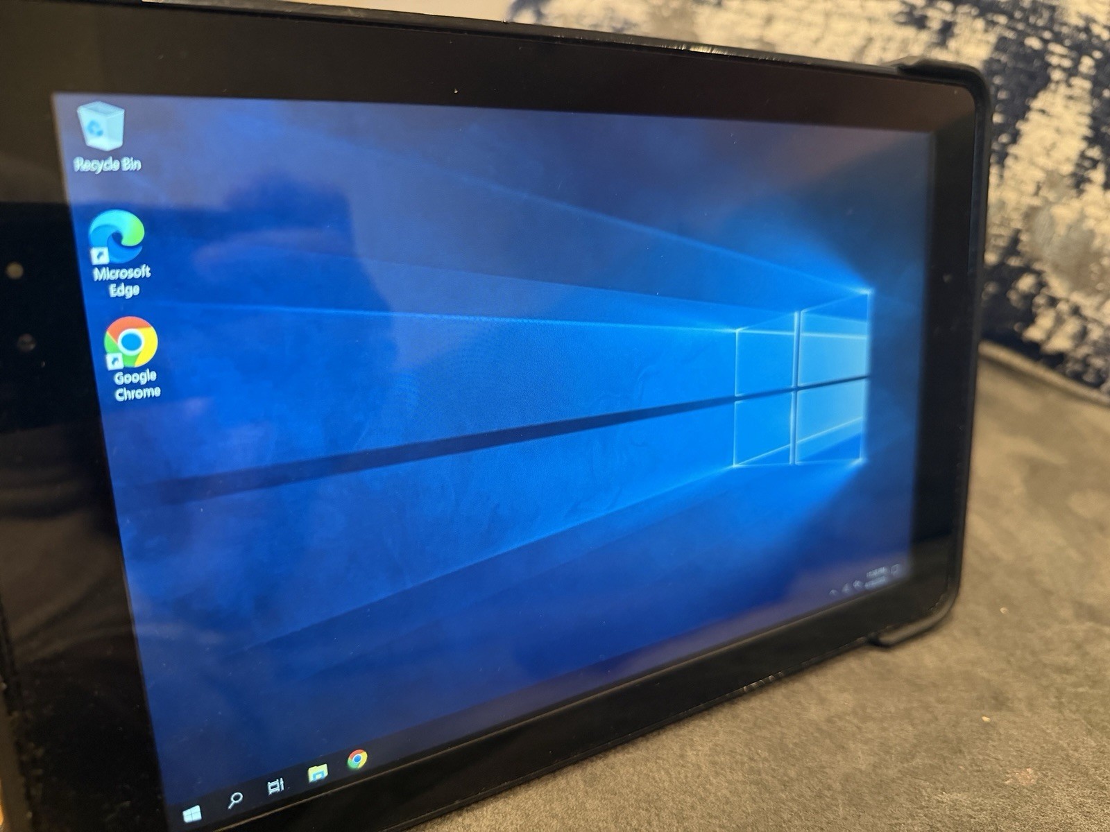 Touch Dynamic Quest 10 A64 POS Tablet with Charging Stand