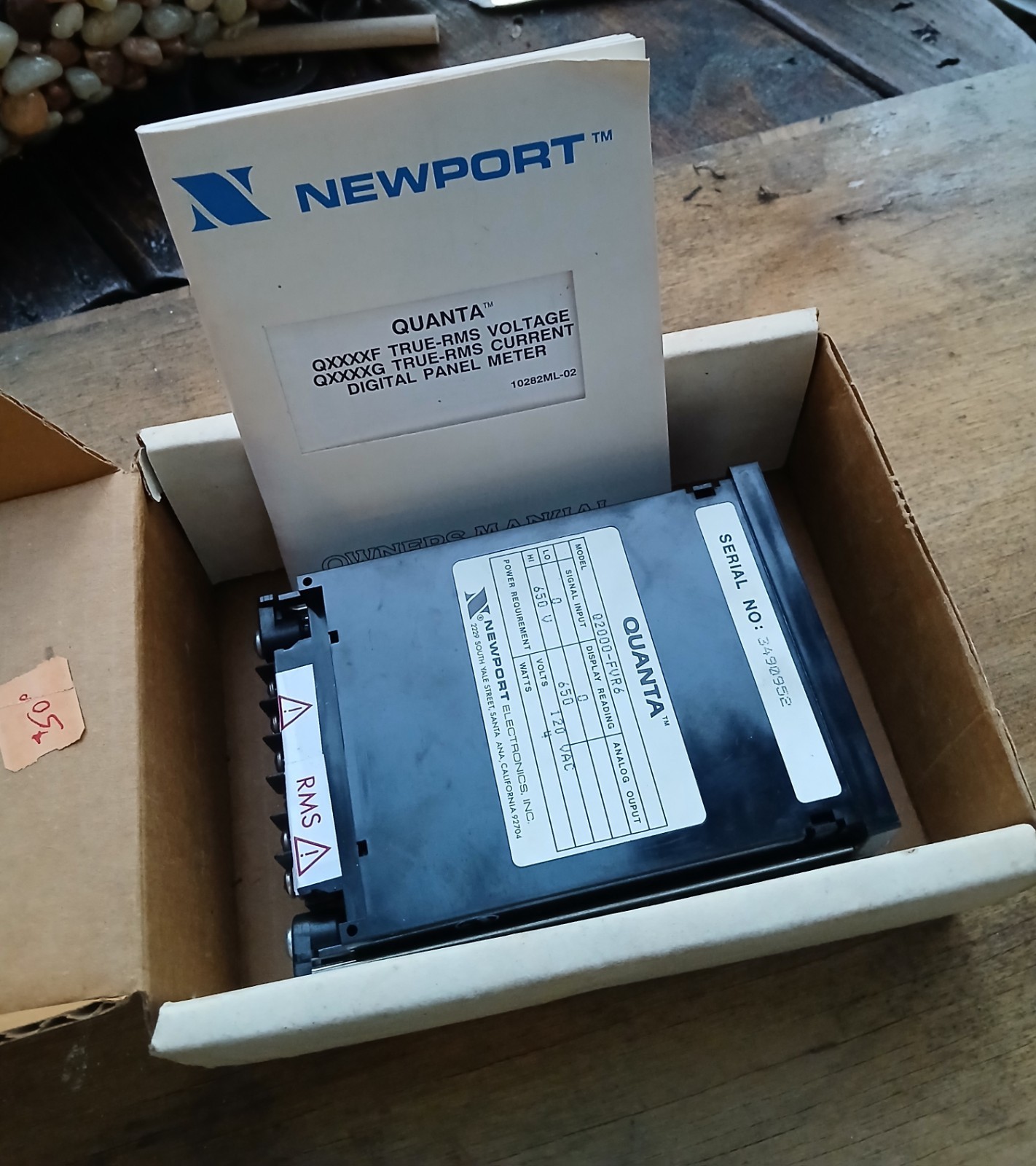 NEWPORT - DIGITAL PANEL METER - Quanta - MODEL #Q2000FVR6 - NEW