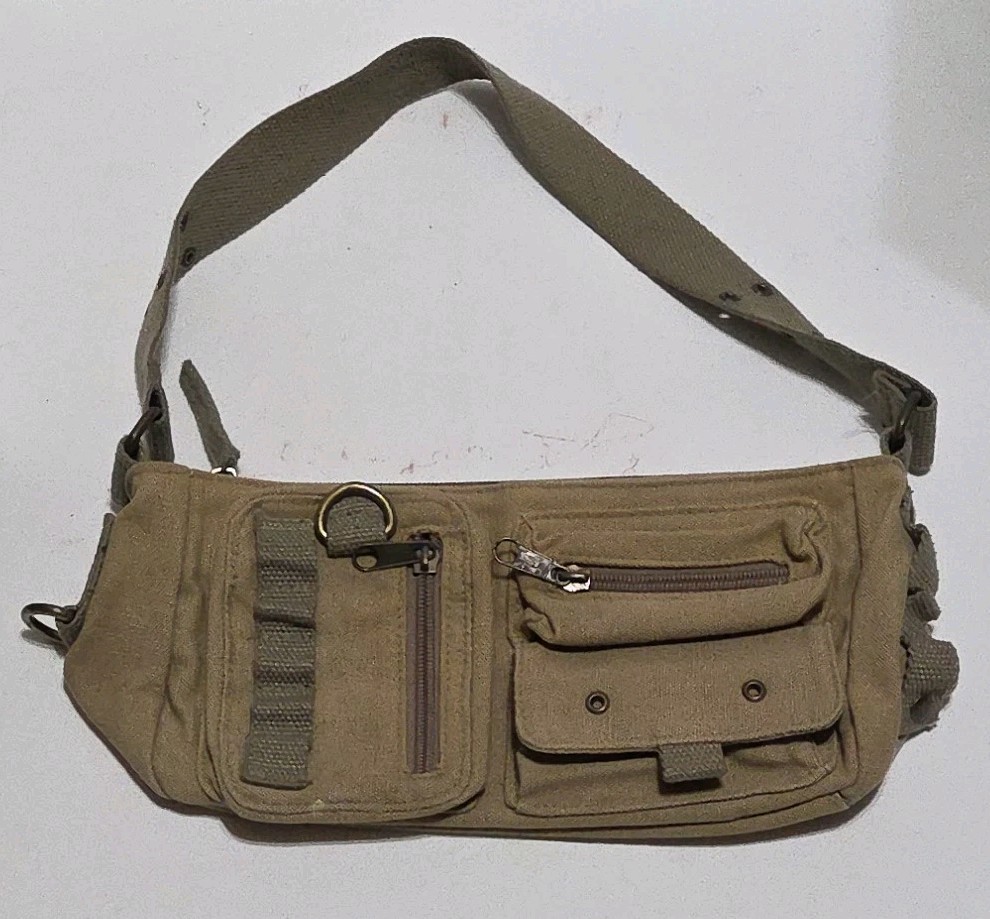 Army Vtg. Military Utility Pack Khaki Green Beige Color Hand Bag 10×5"  8" Drop