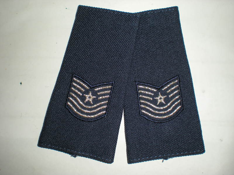 USAF PRE-1992 MSGT RANK, MALE SHOULDER MARKS  -1 PAIR