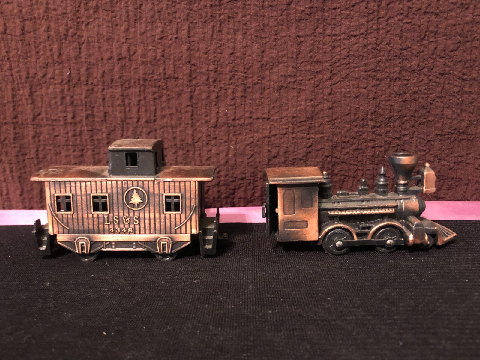 Stainless steel train & cable car pencil sharpeners       sm
