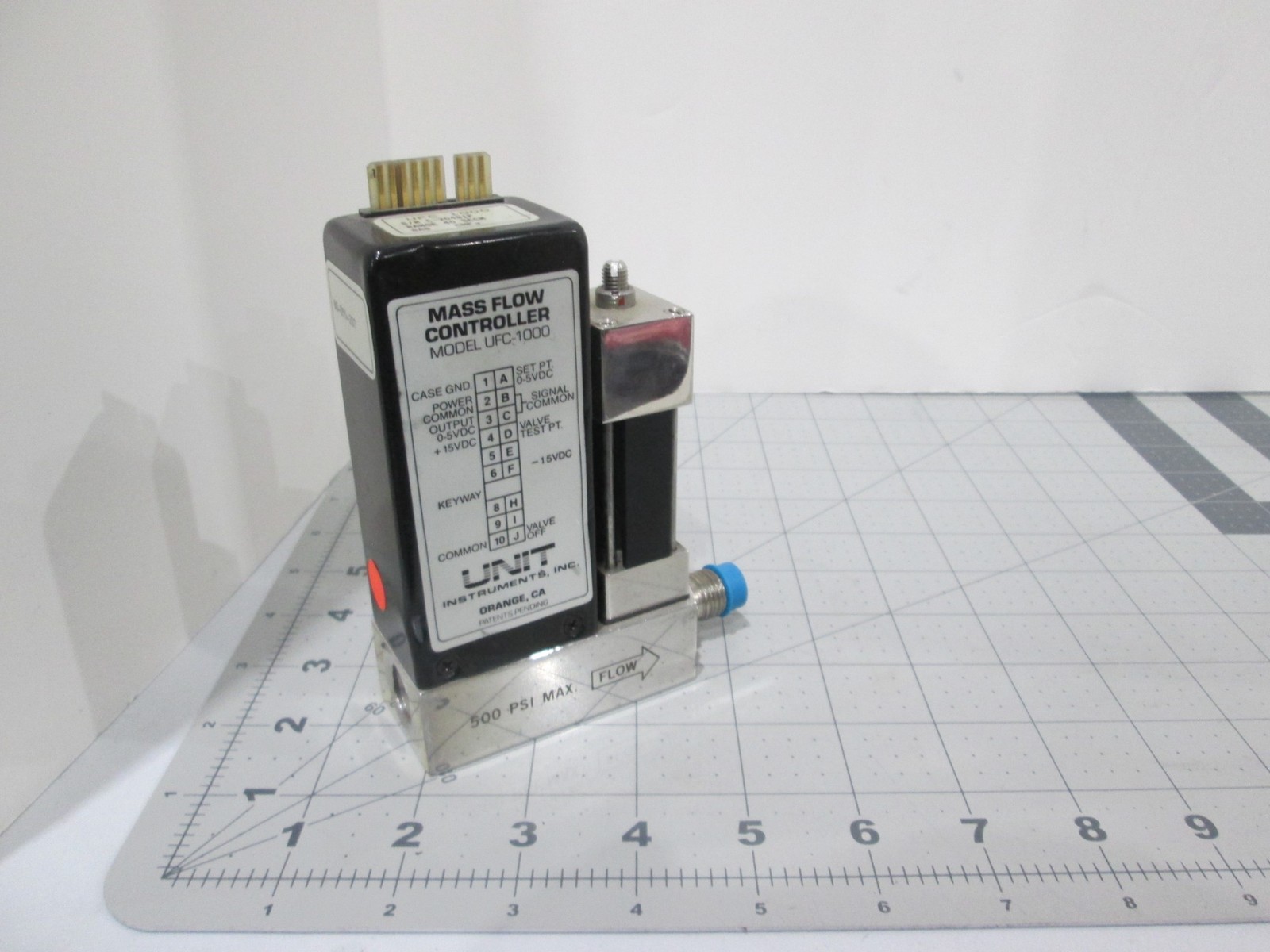 Unit, UFC-1000, Mass Flow Controller, CHF3, 40 SCCM, Used